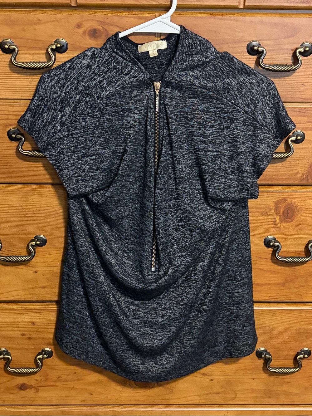 Lavish Heathered Black Short Sleeve Zip-Front Top